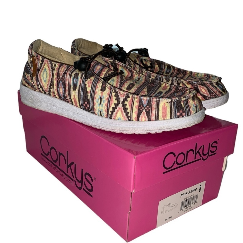 Corkys Footwear slipon casual flats round toe lightweight southwestern look Sz 8